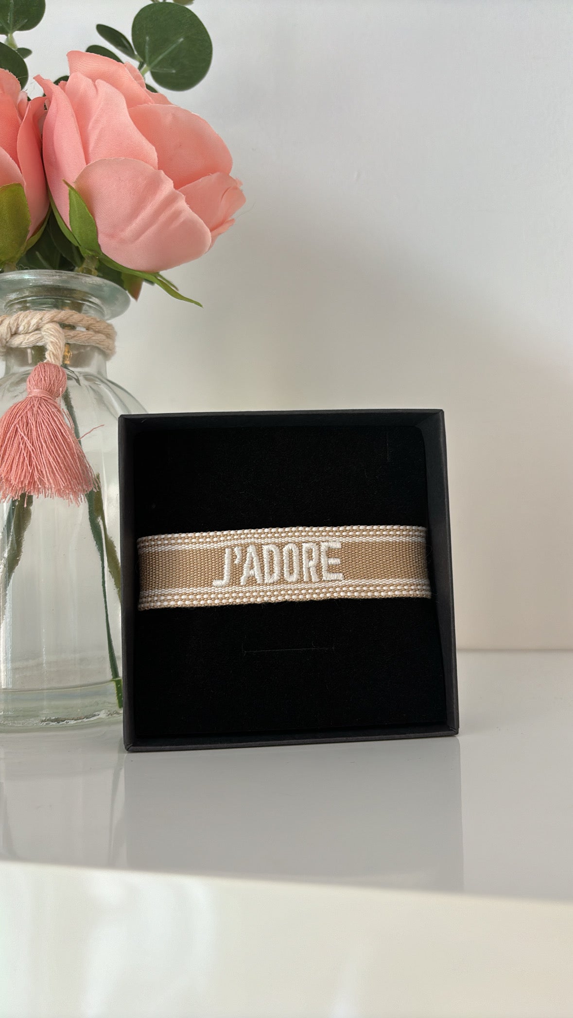 Bracelet j’adore beige