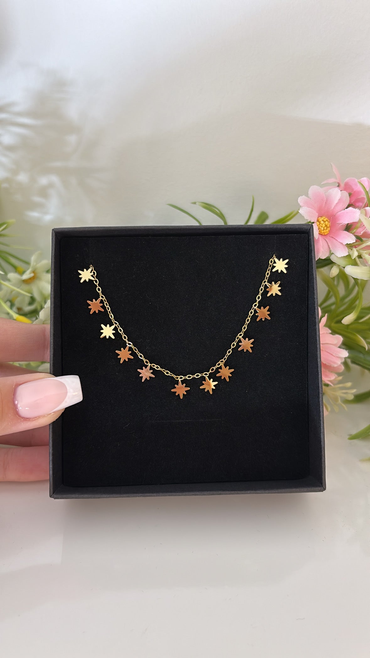 Collier ras de cou pluie étoilé gold