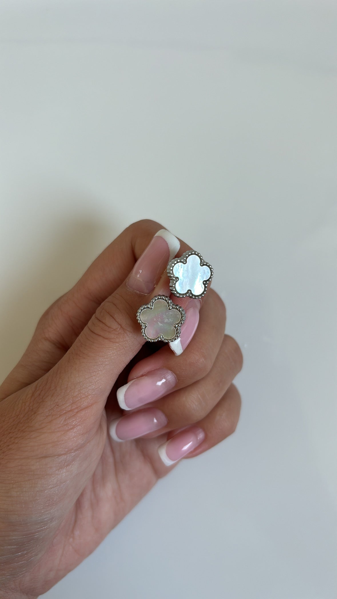 Boucle Classy White Silver
