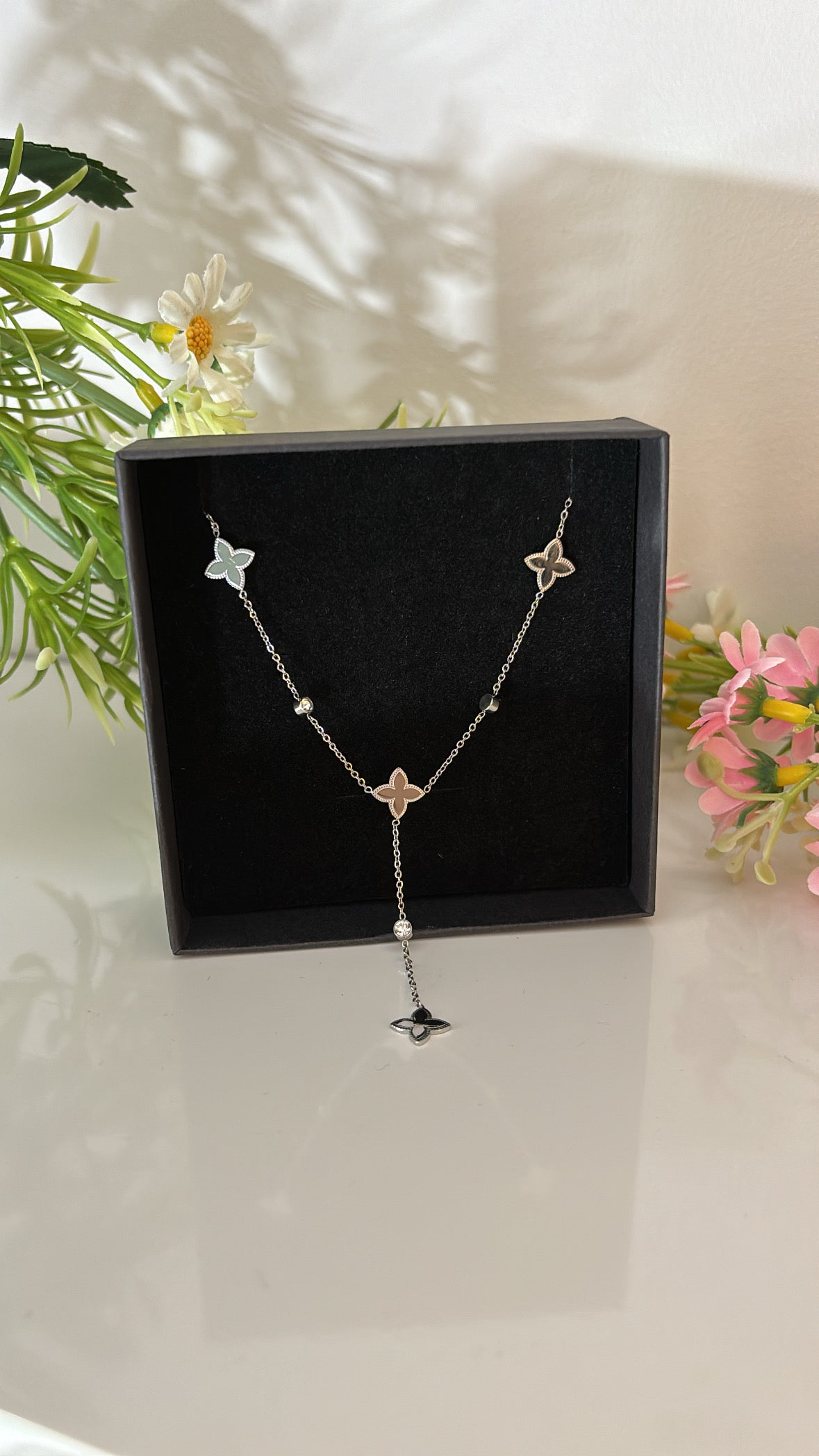 Collier Victoria Silver