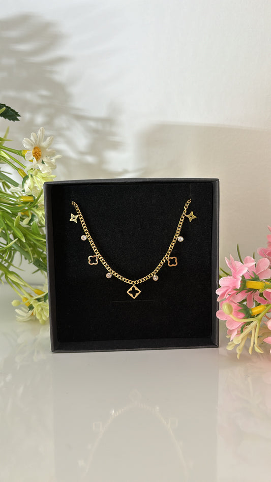 Collier Hoya gold