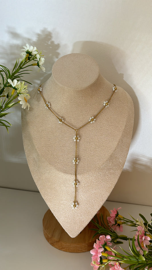 Collier marguerite blanc gold
